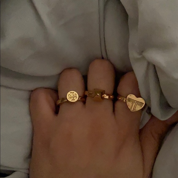LAST SET! Tory Burch ring set. - Picture 3 of 4